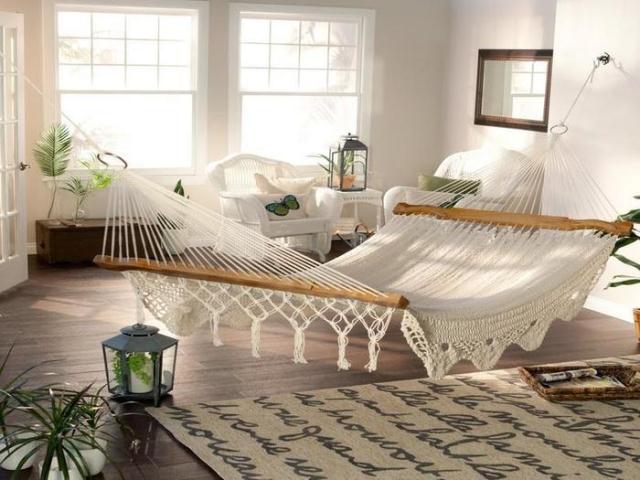Я на солнышке лежу… Делаем гамак своими руками. Часть 2 bedroom decorations accessories luxury floating hammock bed design with white base with wooden end with classic decorations plus area rug with square shape with letter with taupe color bedroom Я на солнышке лежу… Делаем гамак своими руками. Часть 2